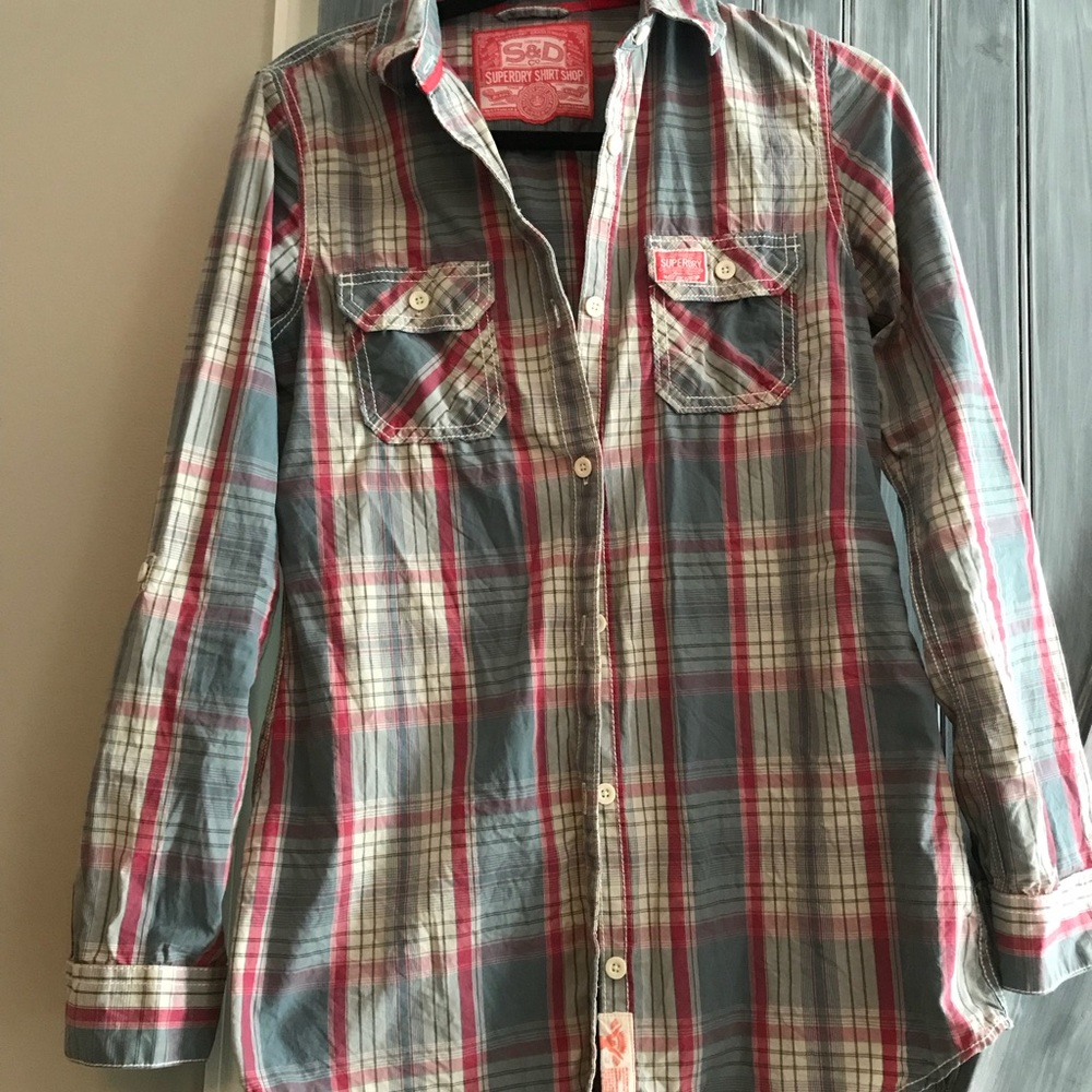 Women’s Superdry plaid long sleeve shirt